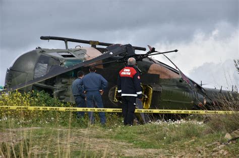 Askeri helikopter zorunlu iniş yaptı 1 yaralı Haber 7 GÜNCEL